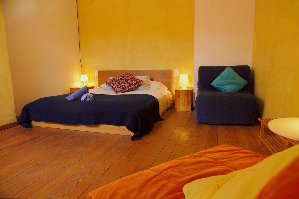 Apartamentos Saltarel-Lo Besalu Exterior photo